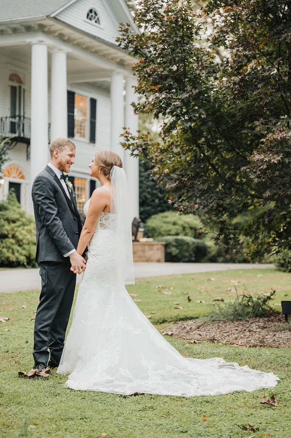 A timeless wedding portrait at Duncan Estate, a landmark wedding venue in South Carolina.