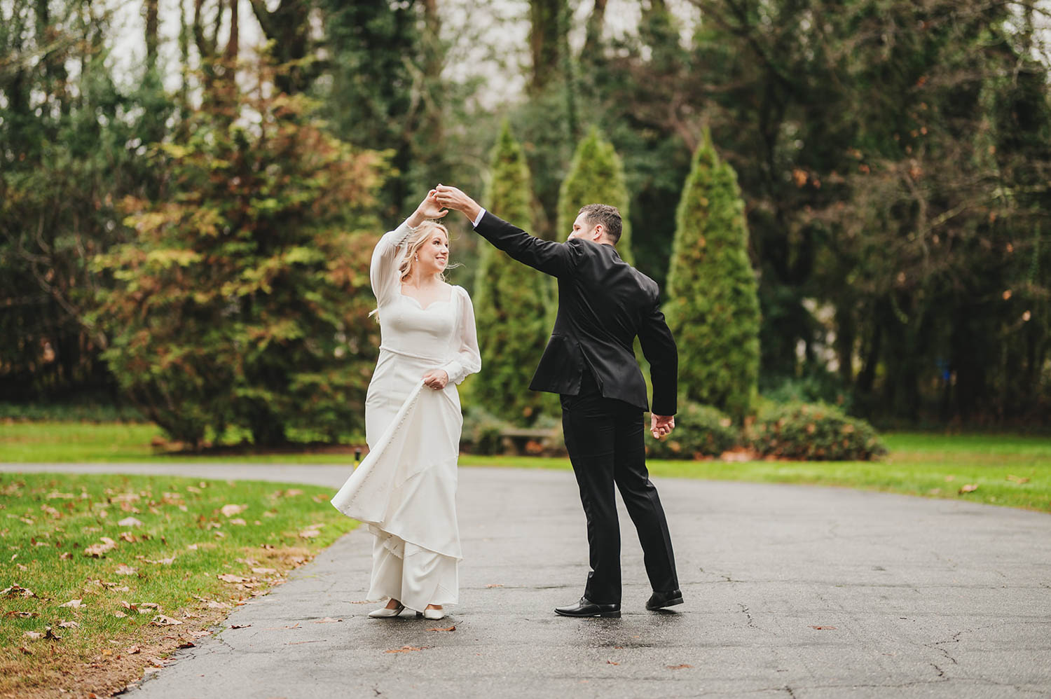 Wedding couple dancing